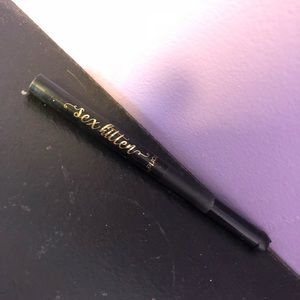 Sex Kitten Eyeliner